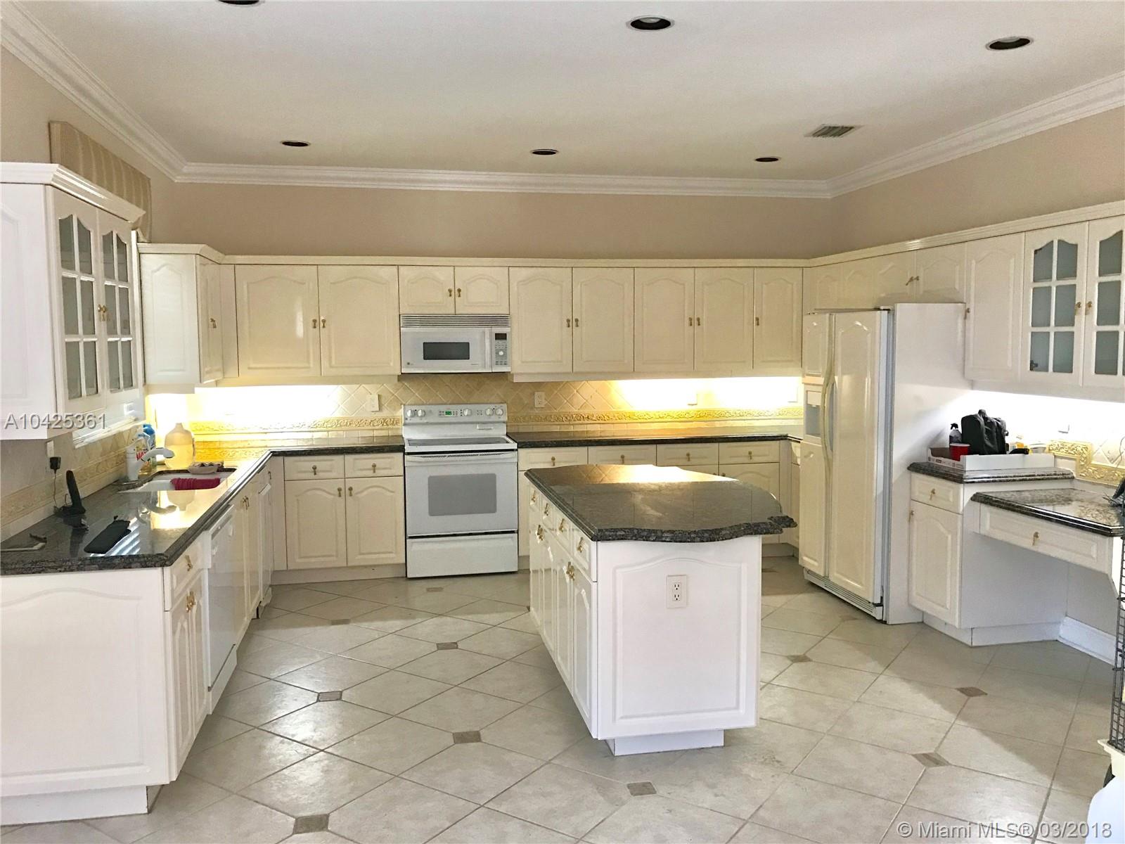 Pelican Sound - Residential