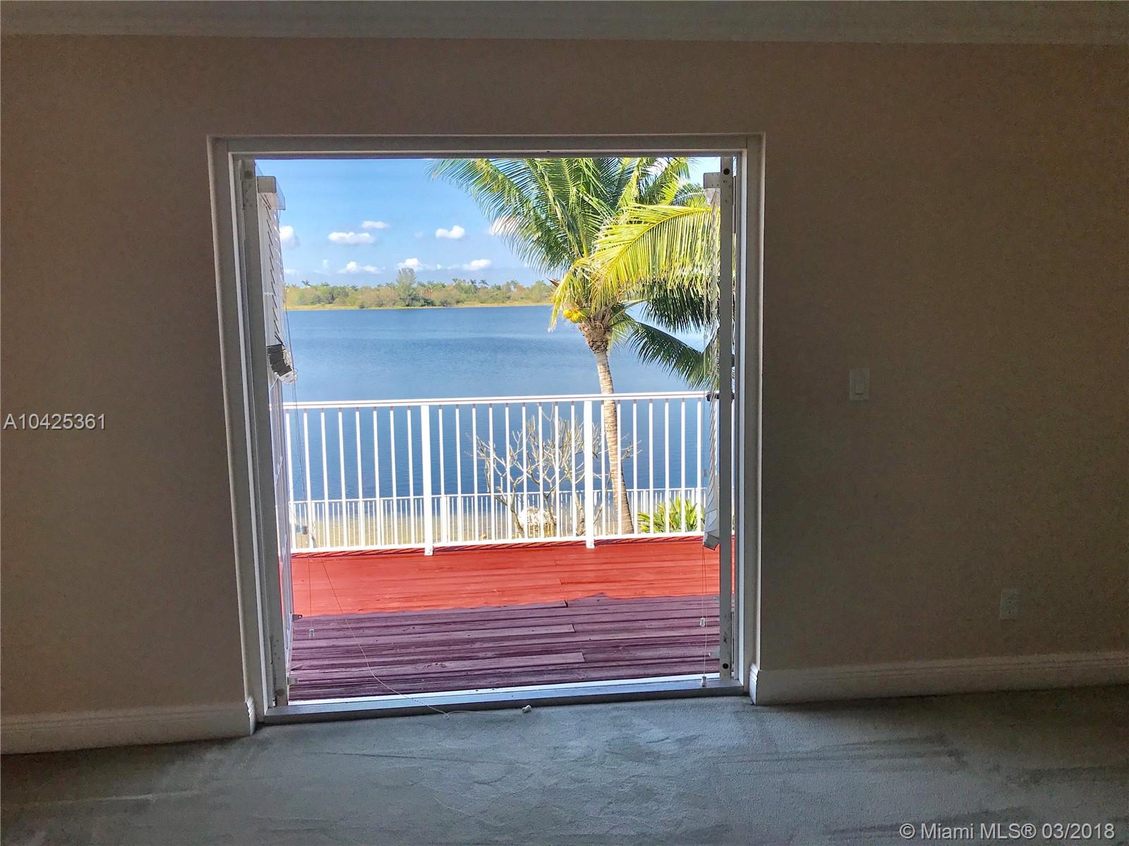 Pelican Sound - Residential