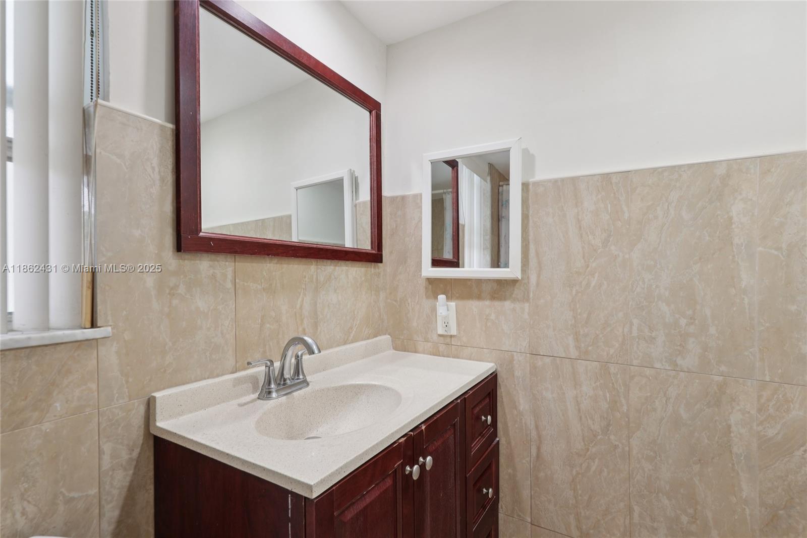 SUNRISE LAKES 37 CONDO - Residential