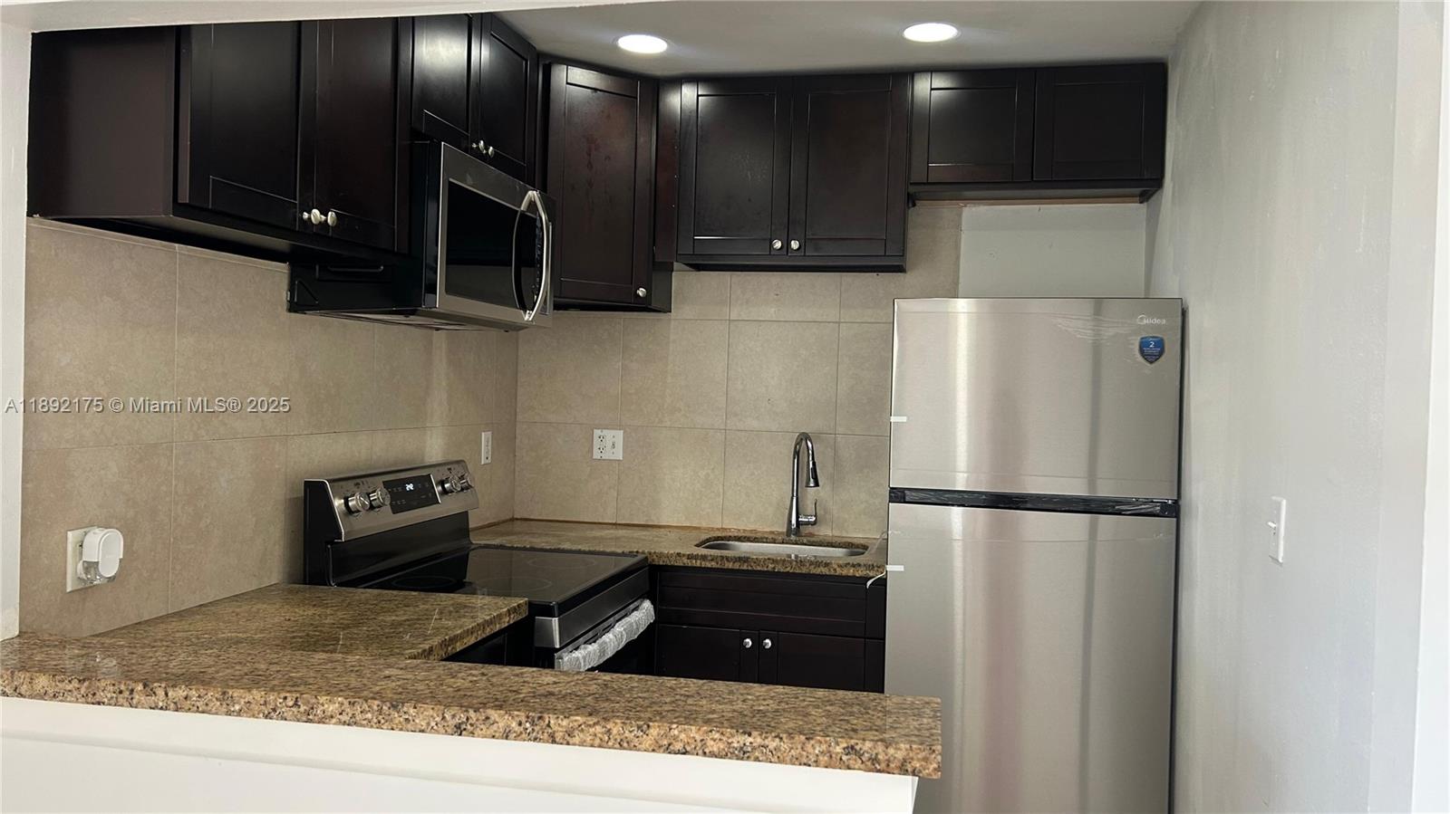 FULFORD BY THE SEA SEC D - Residential Lease