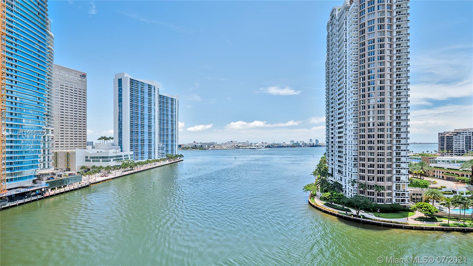 ICONBRICKELL CONDO NO 1 - Residential