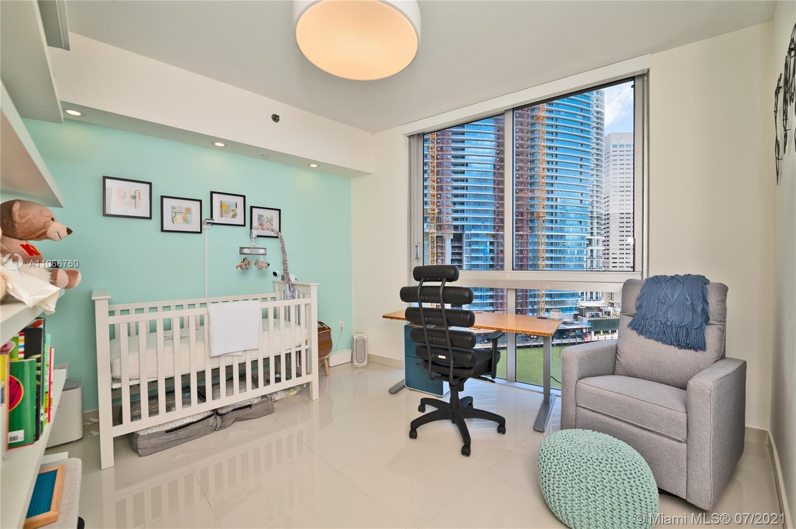 ICONBRICKELL CONDO NO 1 - Residential