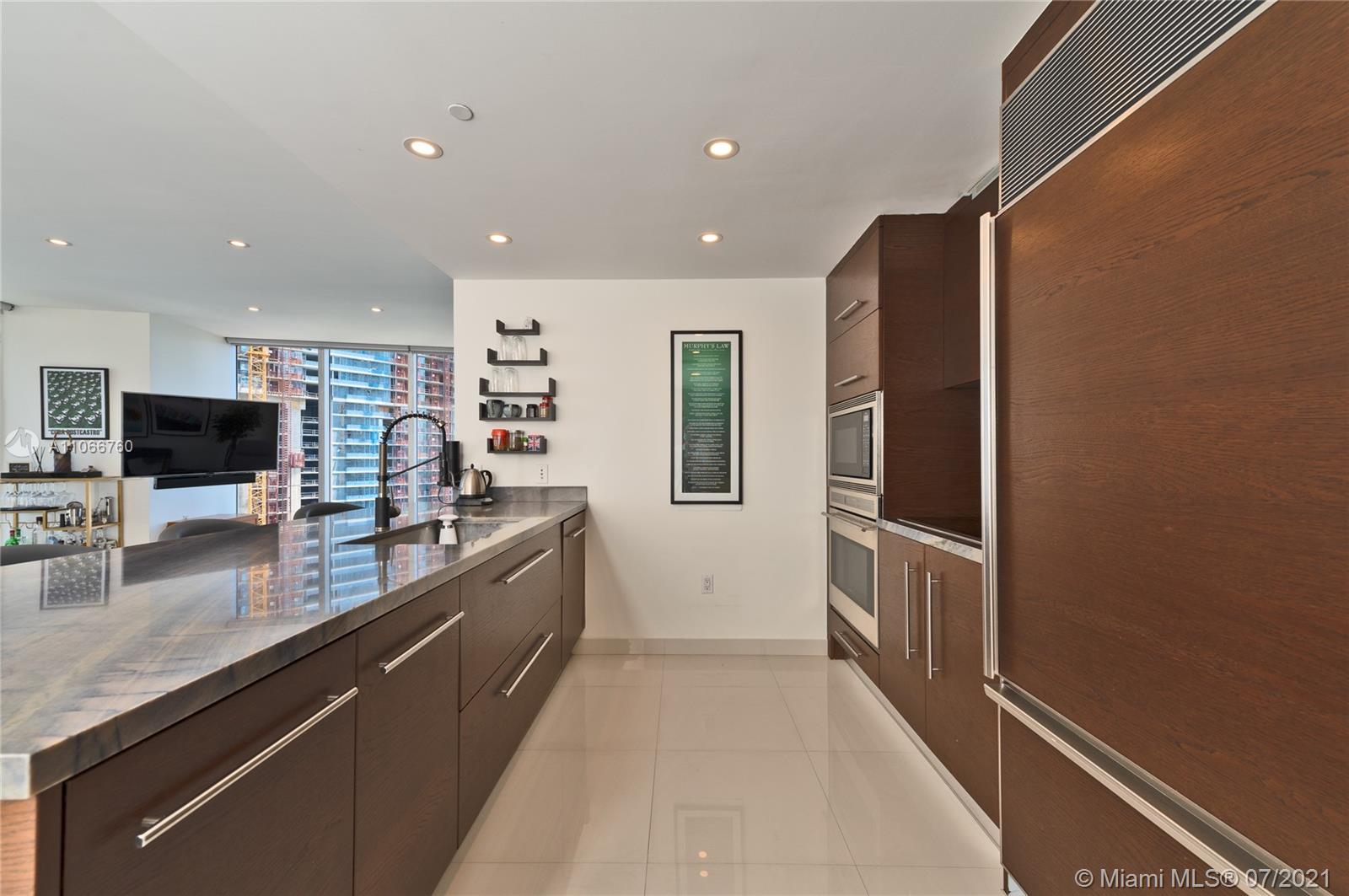 ICONBRICKELL CONDO NO 1 - Residential