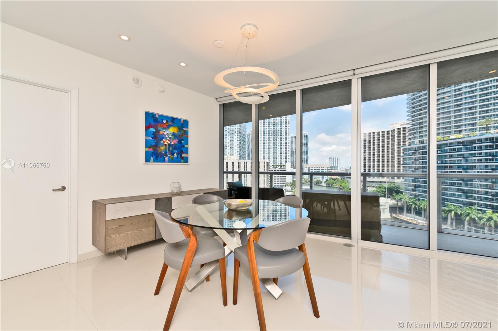 ICONBRICKELL CONDO NO 1 - Residential
