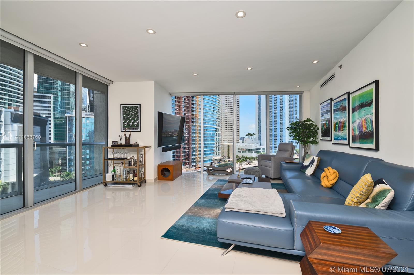 ICONBRICKELL CONDO NO 1 - Residential