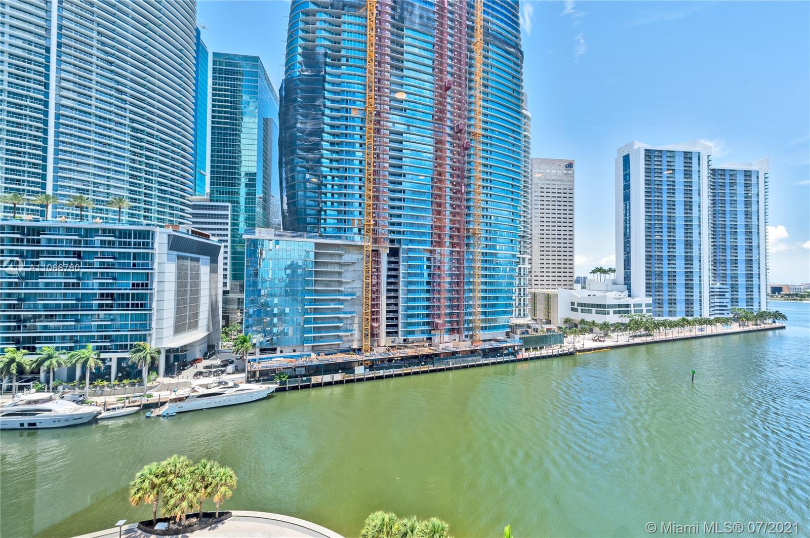 ICONBRICKELL CONDO NO 1 - Residential