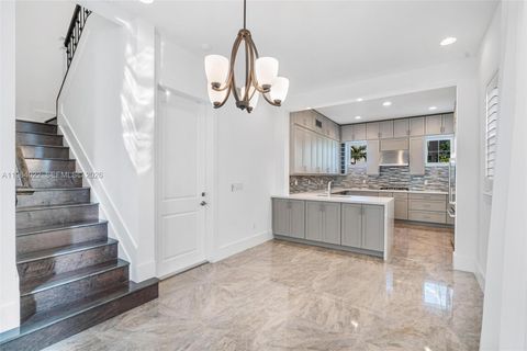 1757 NE 9th St Fort Lauderdale FL 33304