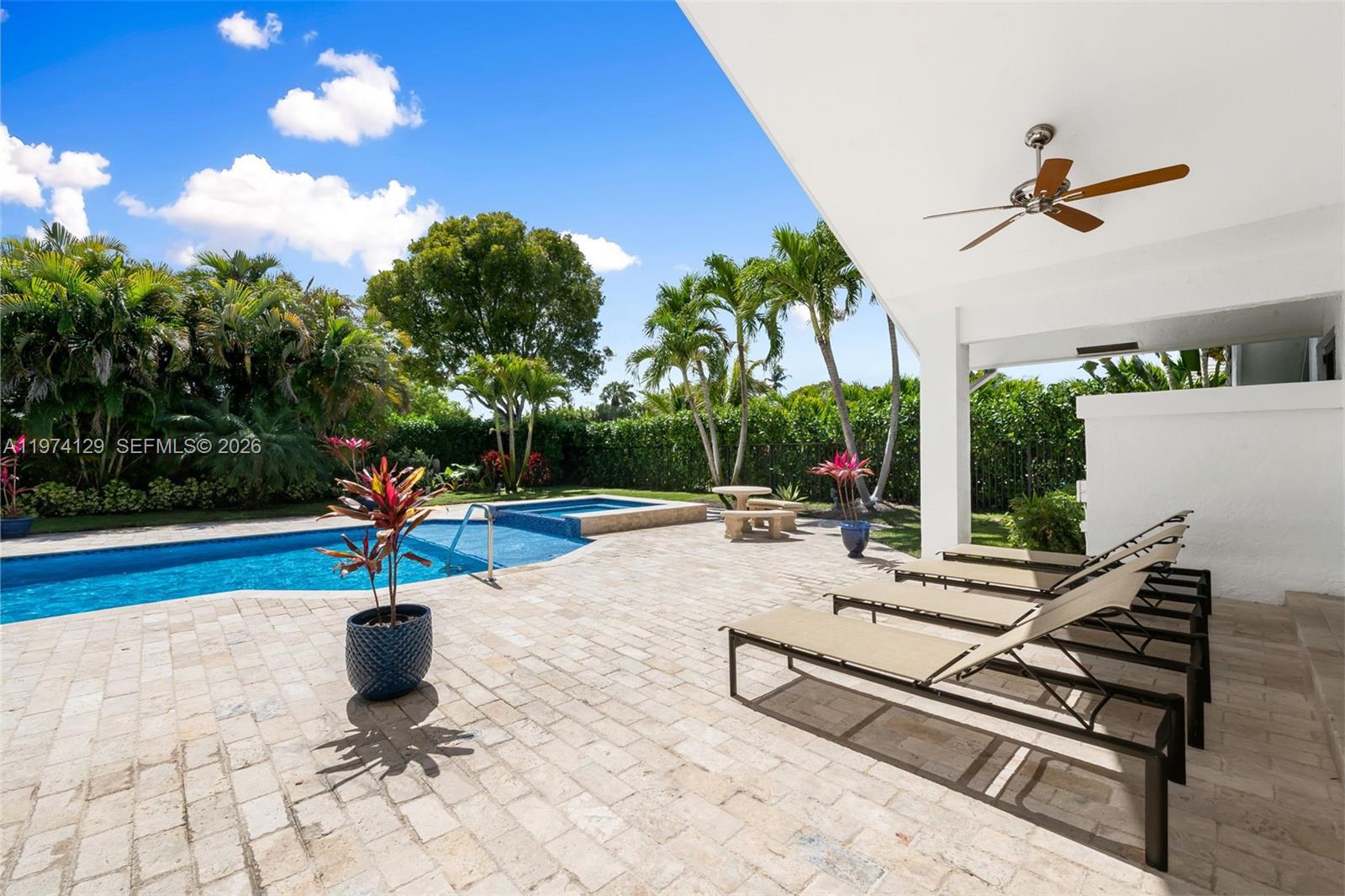 MAHOGANY BEND OF BOCA WES - Residential