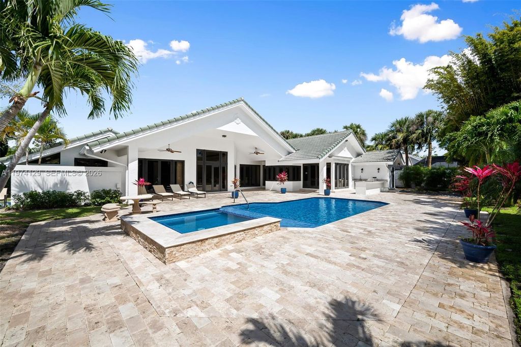 Photo of 7372 Mahogany Bend Ct, Boca Raton, FL 33434 (MLS # A11974129)