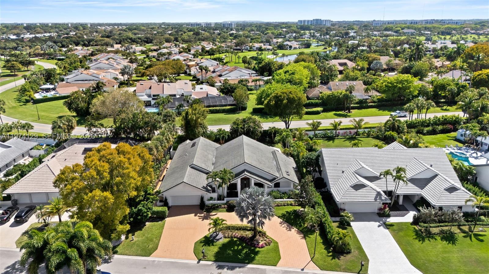 MAHOGANY BEND OF BOCA WES - Residential