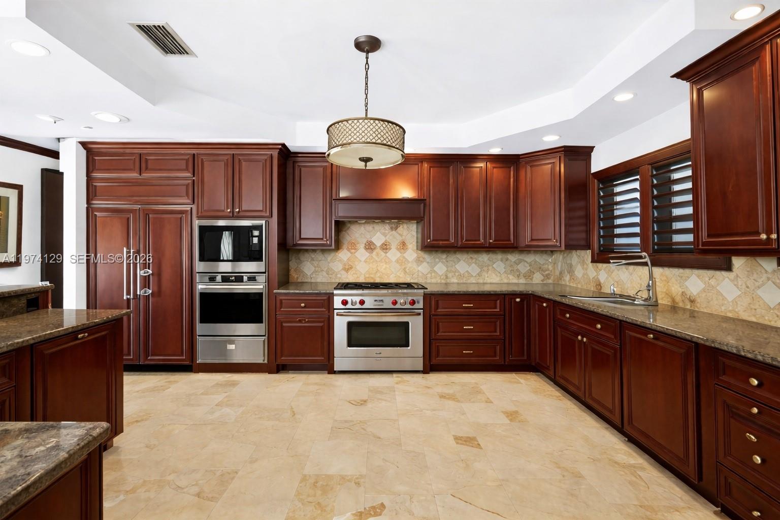 MAHOGANY BEND OF BOCA WES - Residential