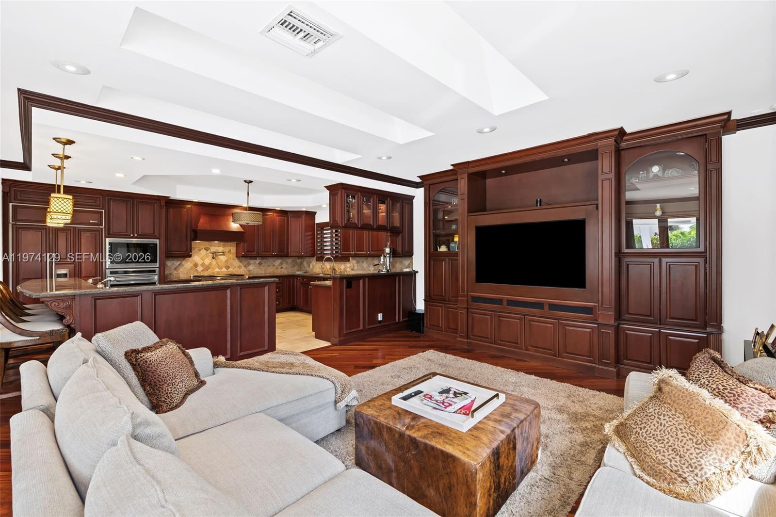 MAHOGANY BEND OF BOCA WES - Residential