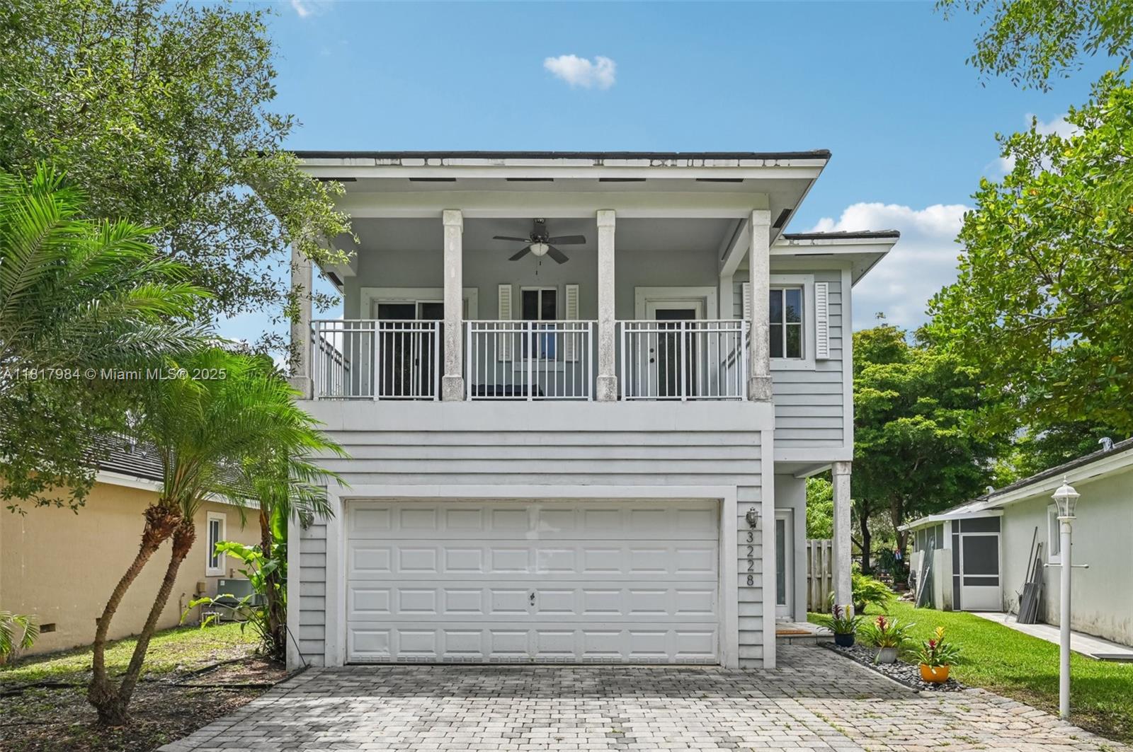 Property for Sale at 3228 Se 3rd Dr, Homestead, Miami-Dade County, Florida - Bedrooms: 4 
Bathrooms: 2  - $550,000