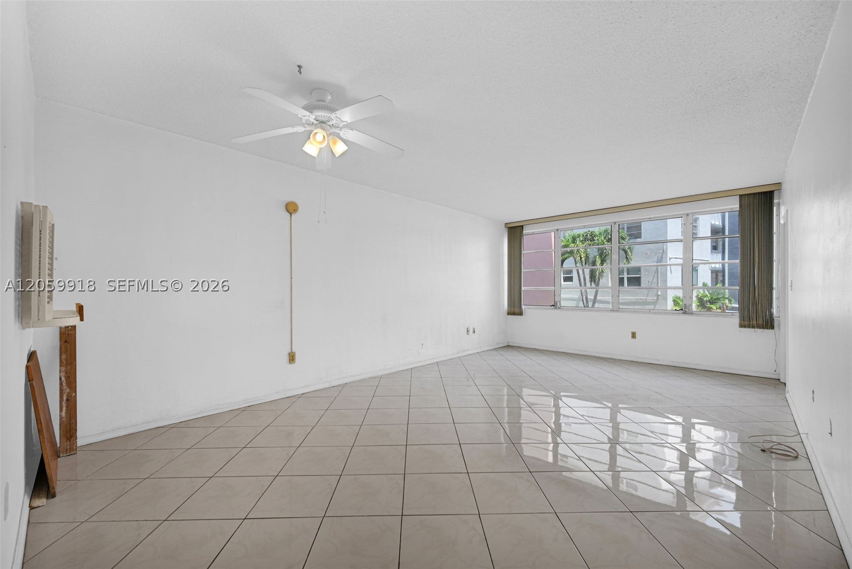 18555 NE 14th Ave 502