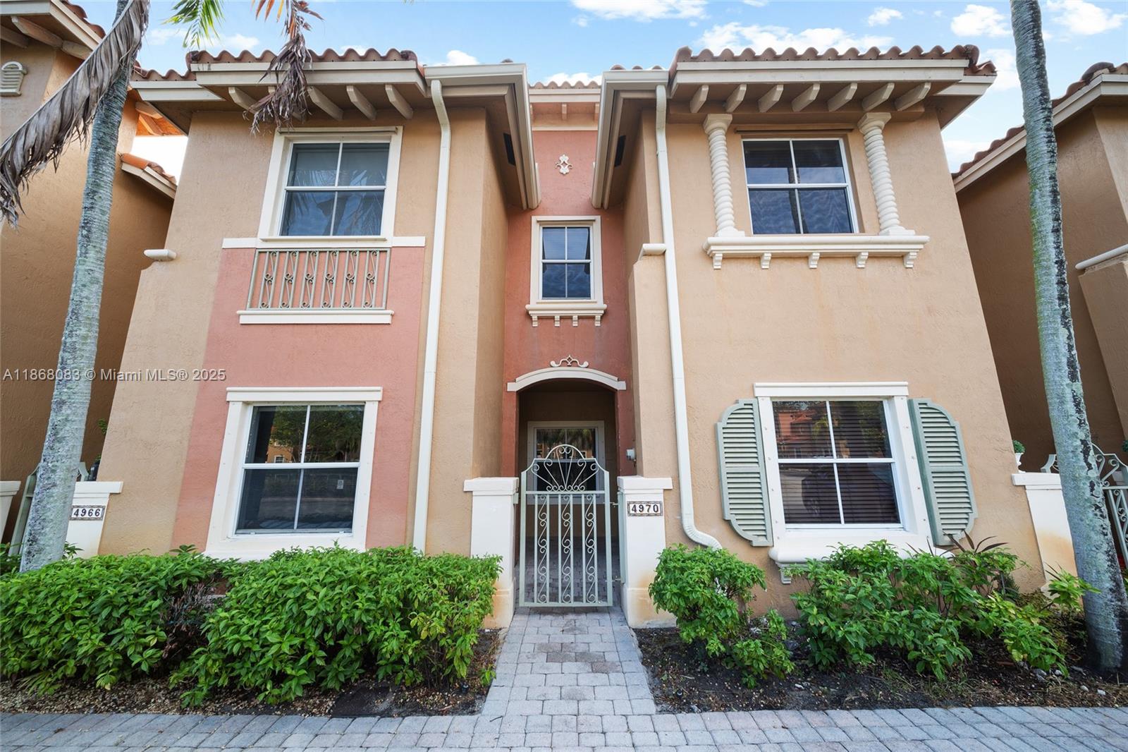 THUNDERBIRD PARK - Residential Lease