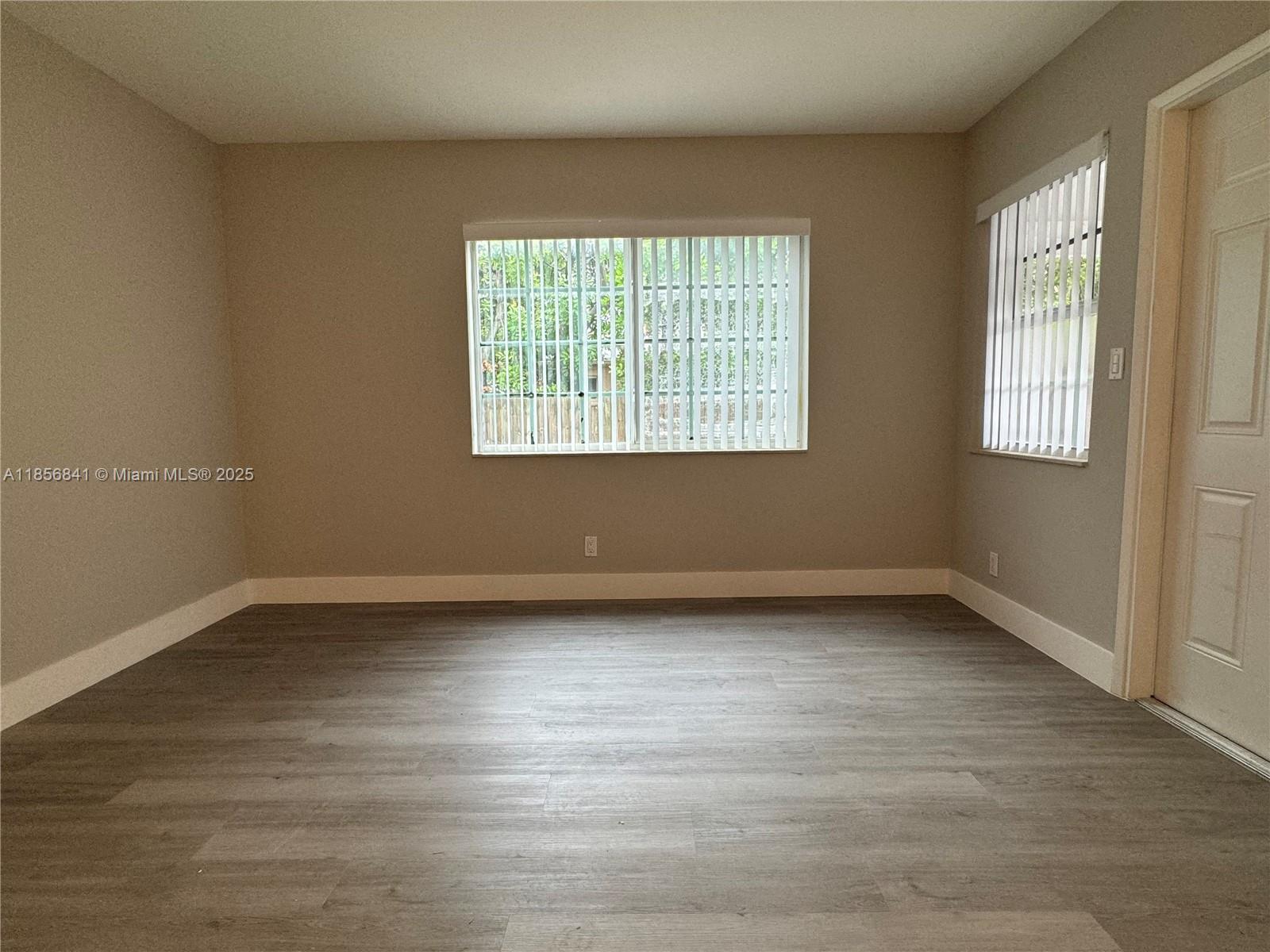 EVERGLADE LAND SALES CO - Residential Income