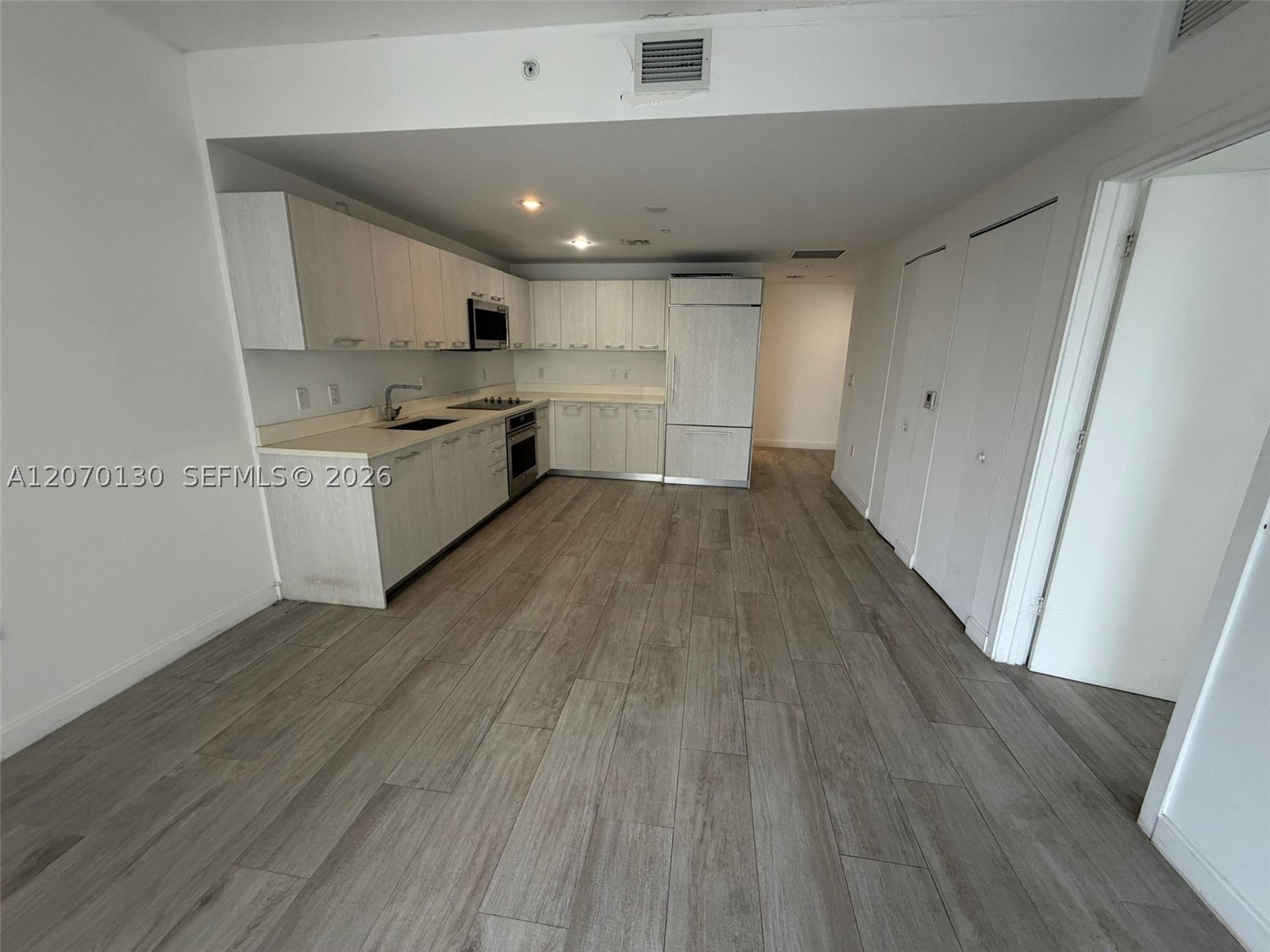 55 SW 9th St 2410