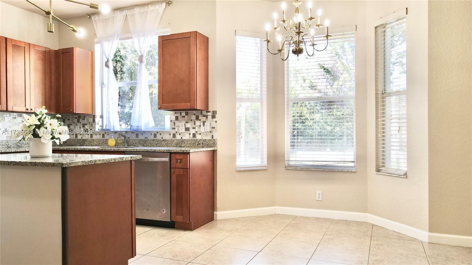 HAMILTON BAY SEC 2 - Residential Lease