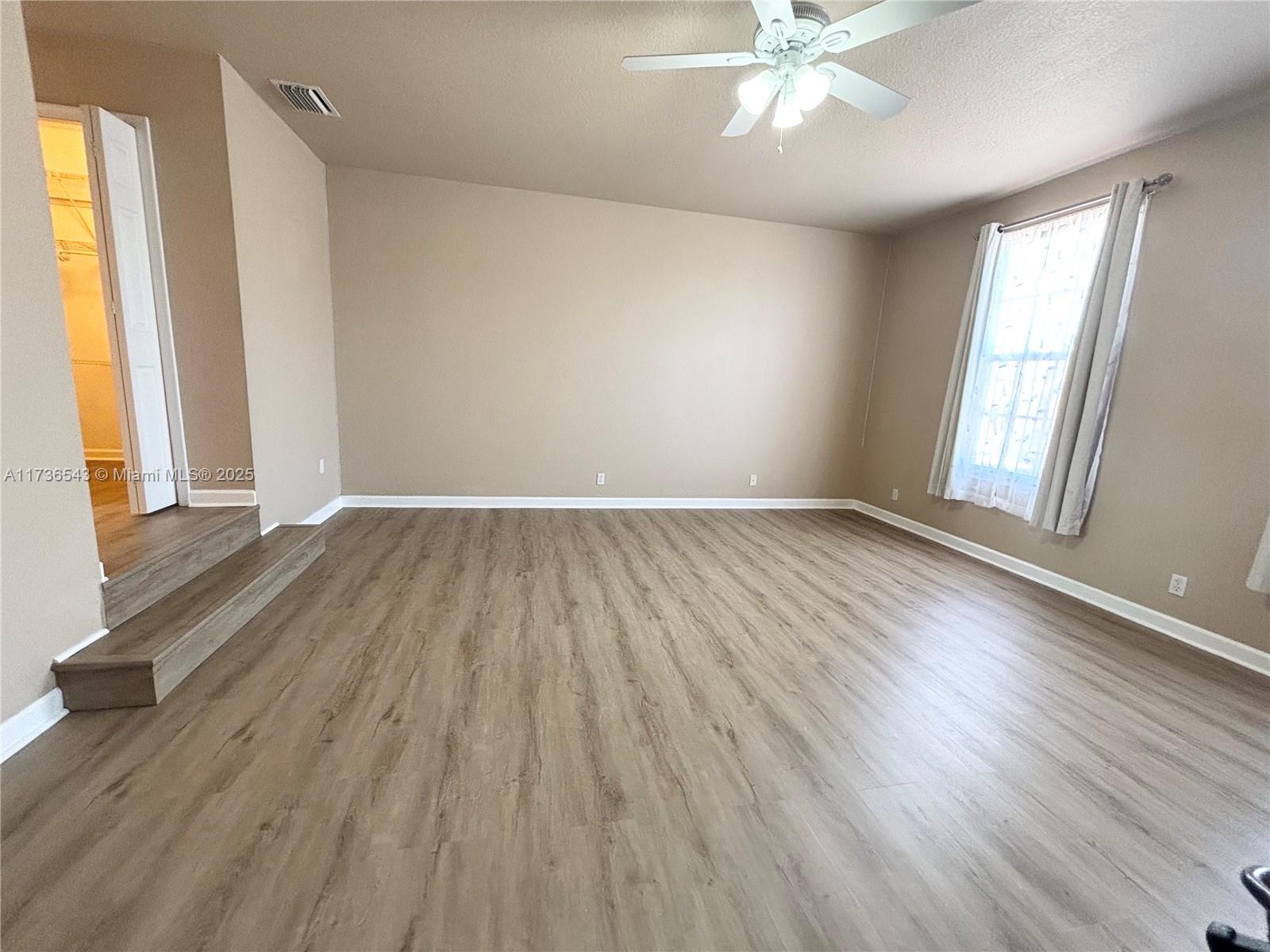 HAMILTON BAY SEC 2 - Residential Lease