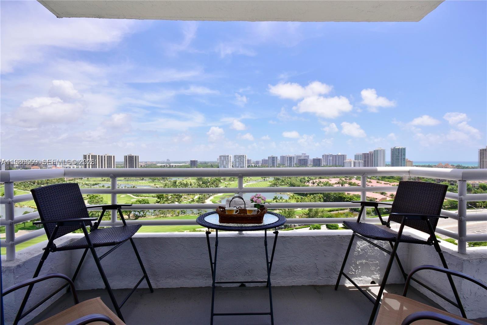 3300 NE 192nd St LP11