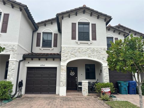 22952 SW 127th Ct 1 Miami FL 33170