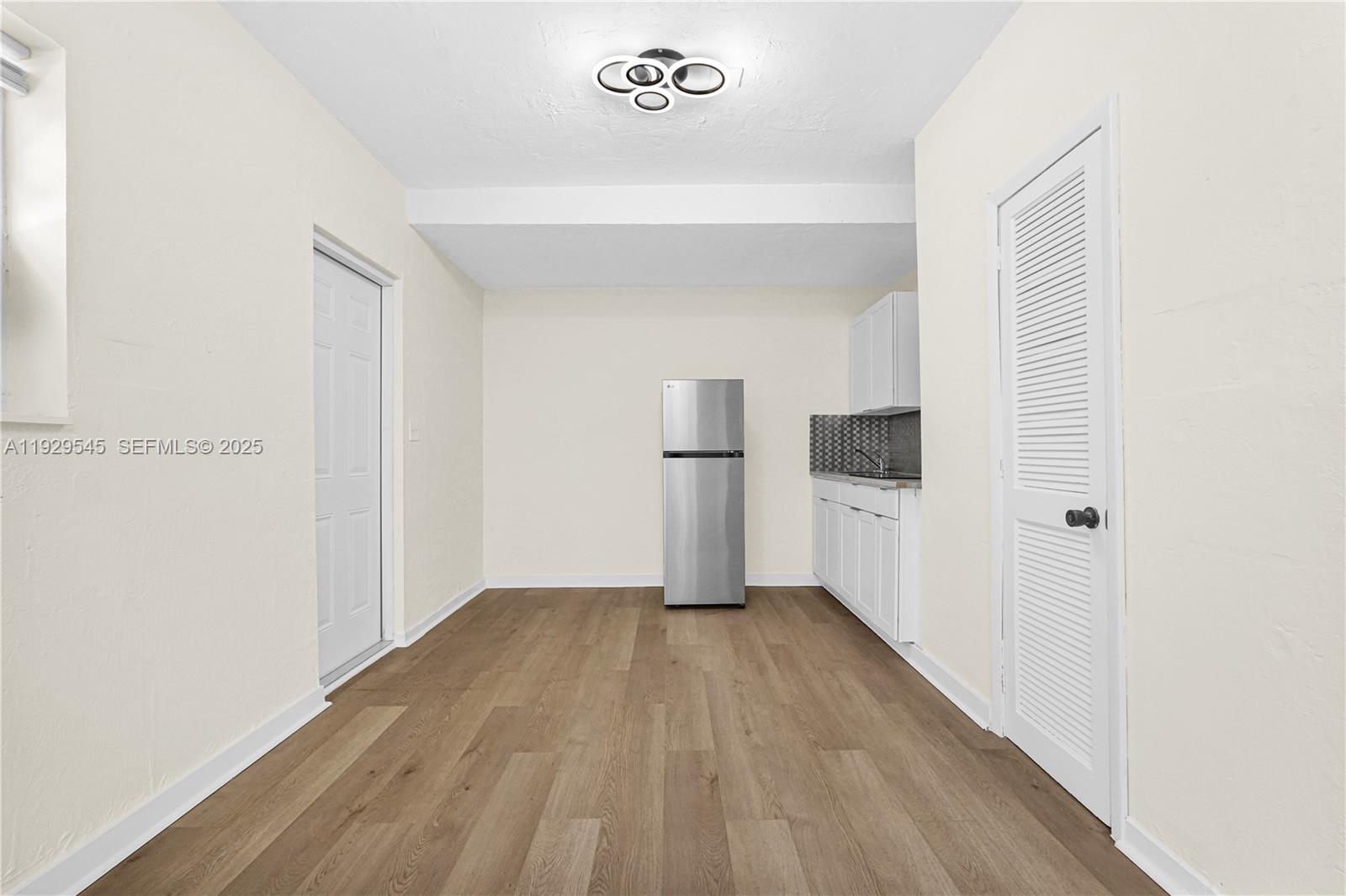 PULLMAN PK - Residential Lease