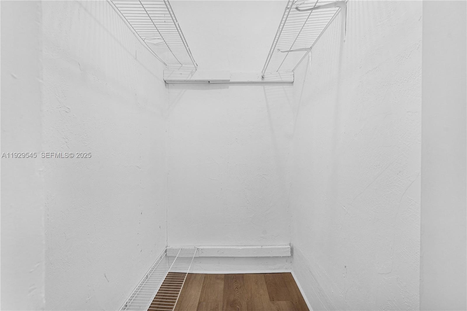 PULLMAN PK - Residential Lease