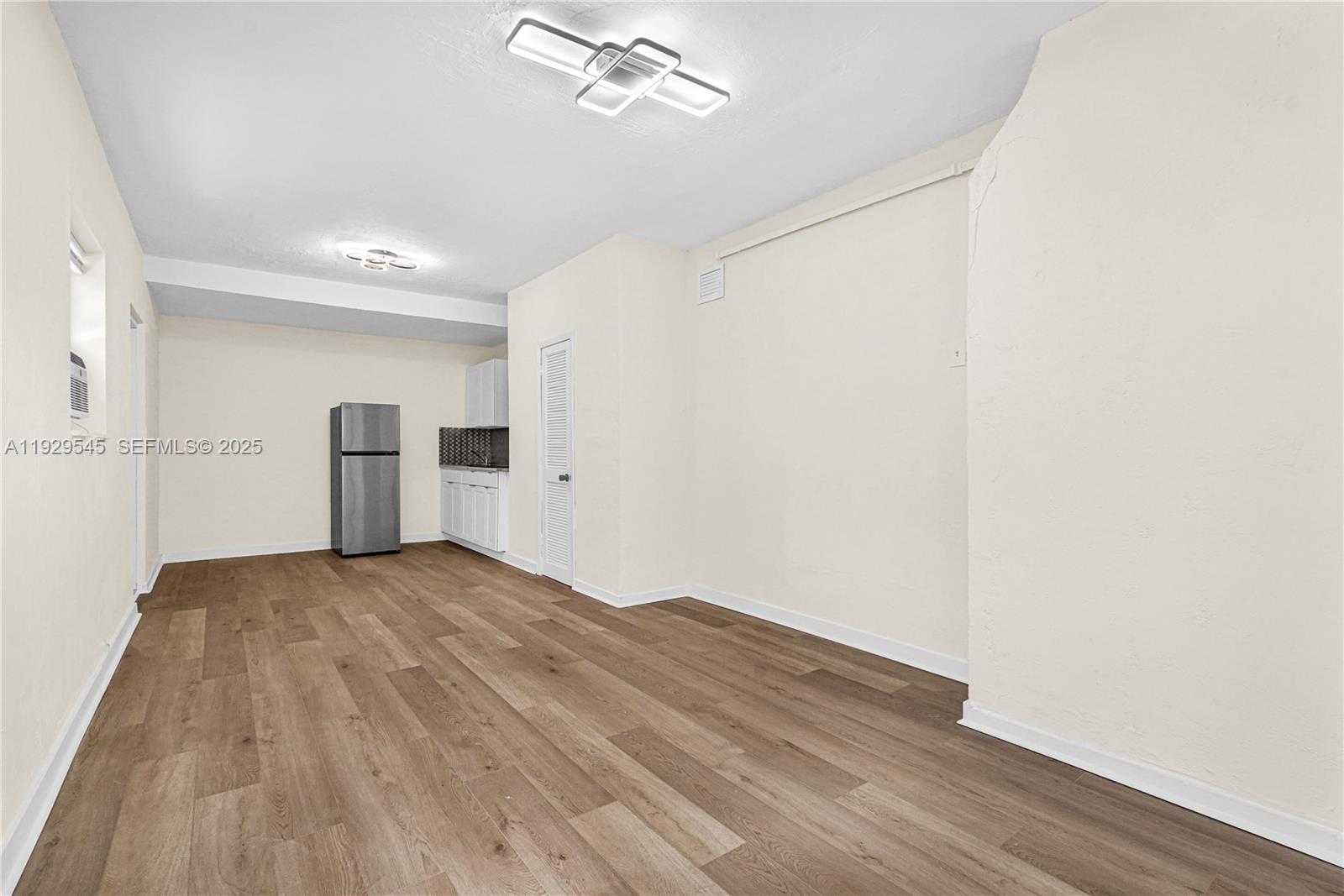 PULLMAN PK - Residential Lease