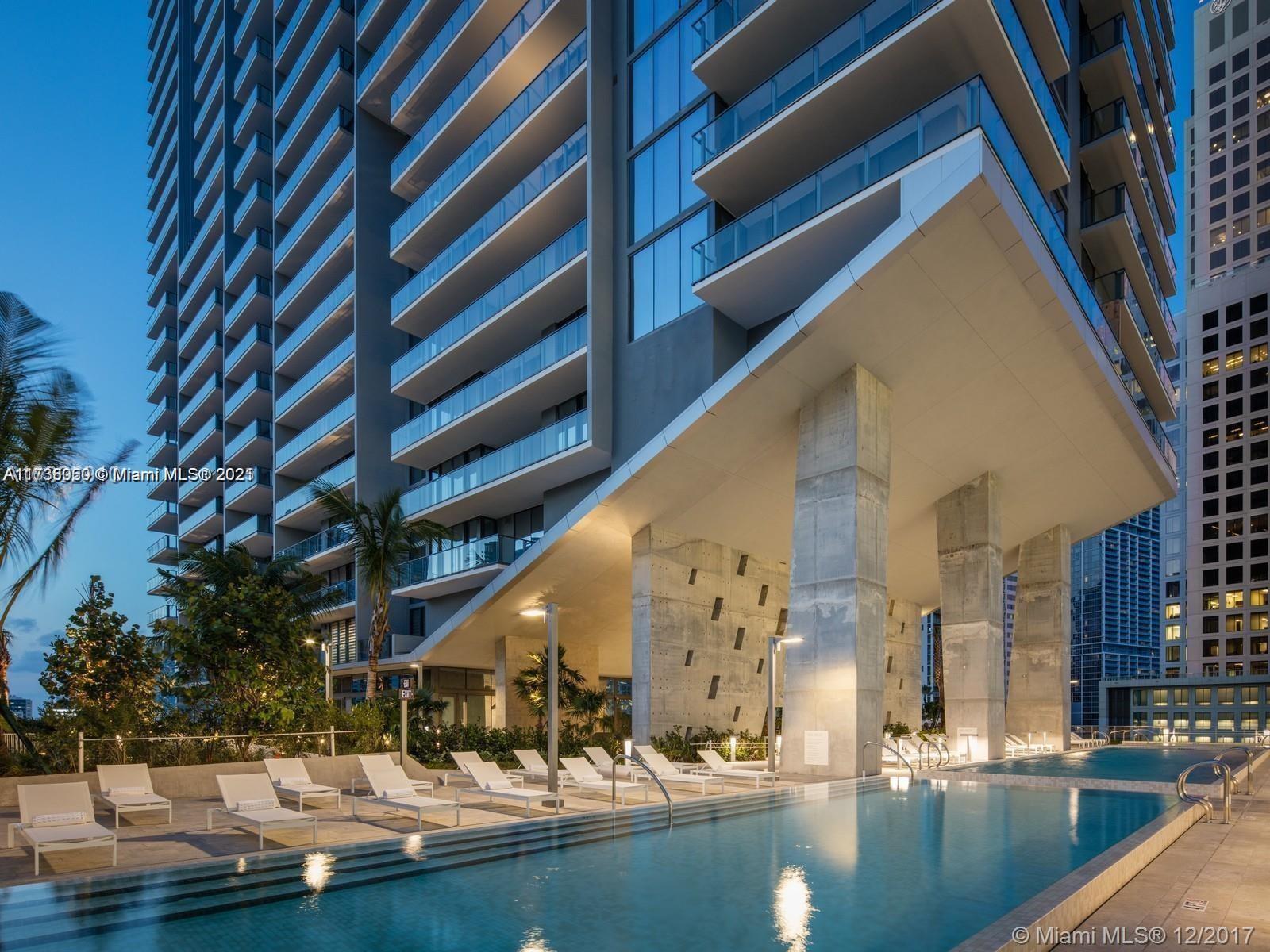 REACH CONDO - Residential