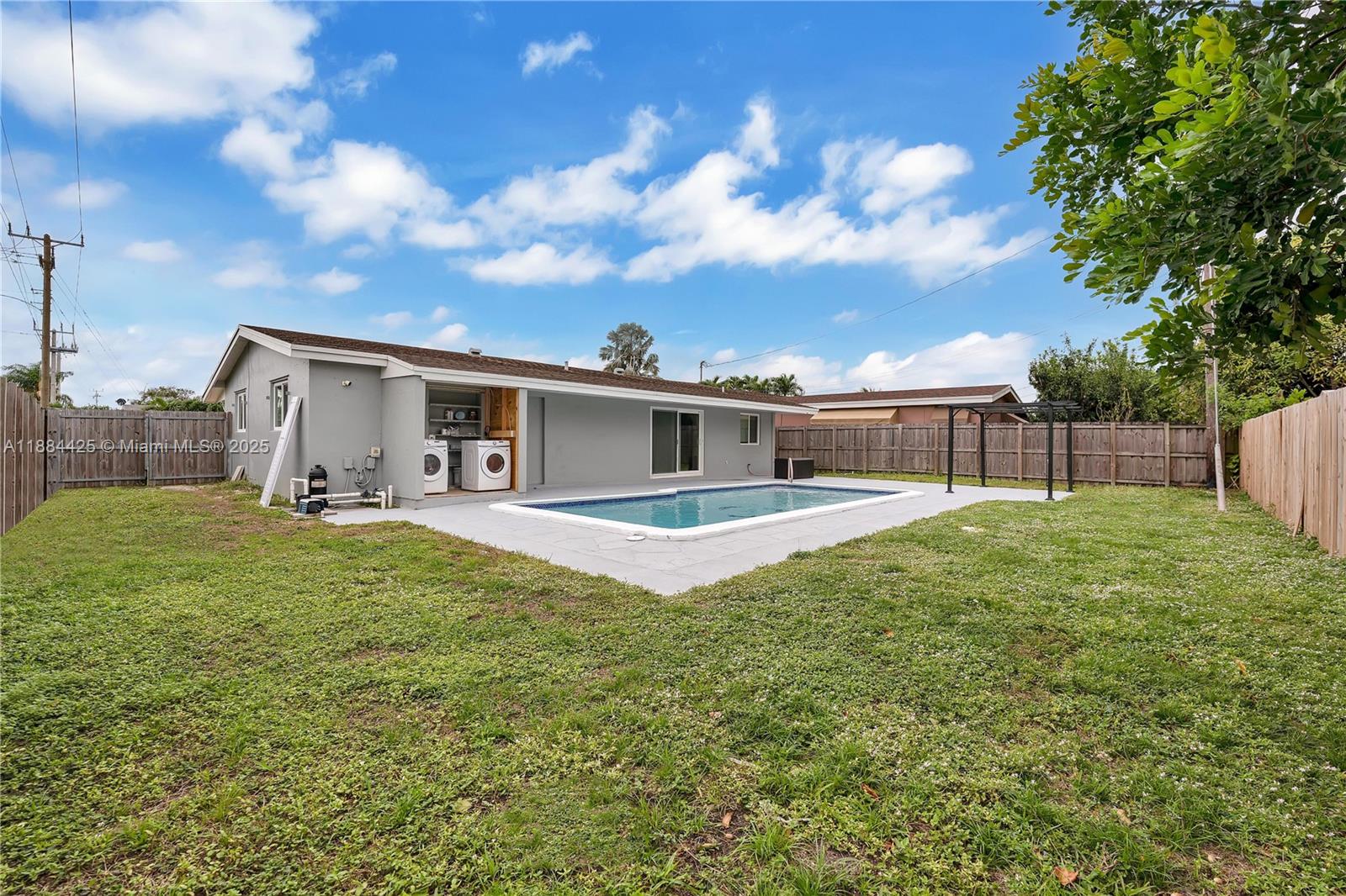 MIRAMAR SEC 13 - Residential Lease