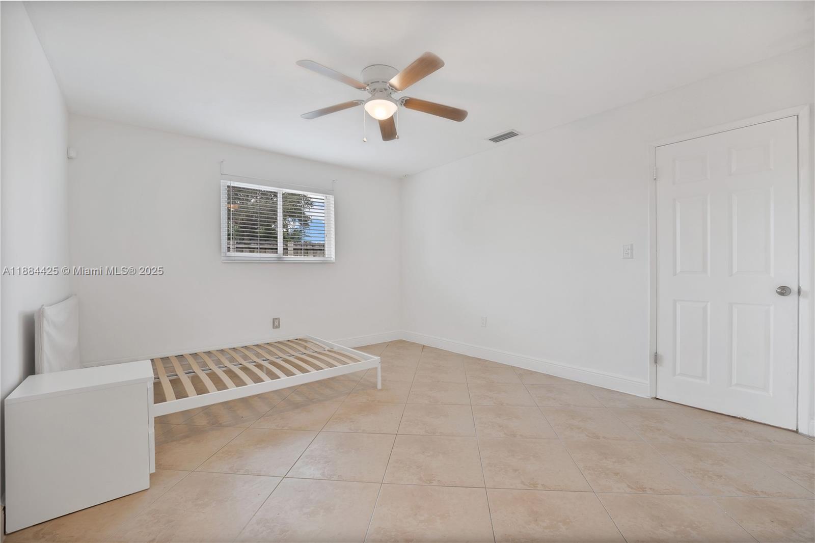 MIRAMAR SEC 13 - Residential Lease