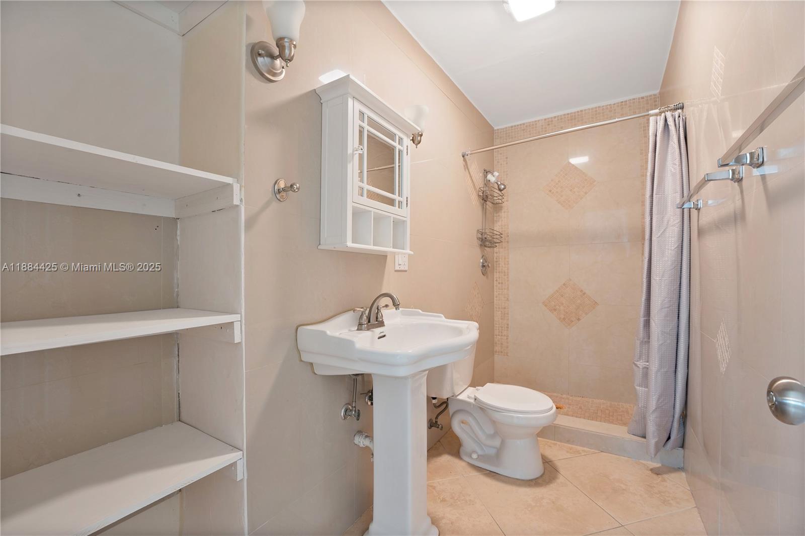 MIRAMAR SEC 13 - Residential Lease