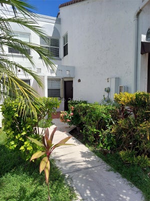 4693 NW 97TH CT # 31, DORAL, FL 33178 - Image a8935e7e4b5f24b8a804a79c84794c8e/1451058976