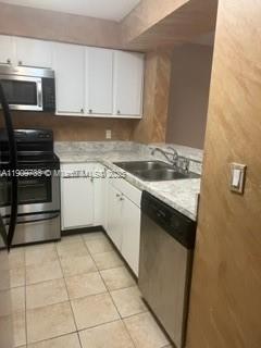 ROYAL POINCIANA CONDO - Residential Lease