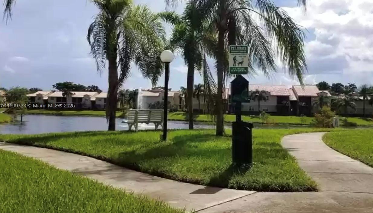 ROYAL POINCIANA CONDO - Residential Lease