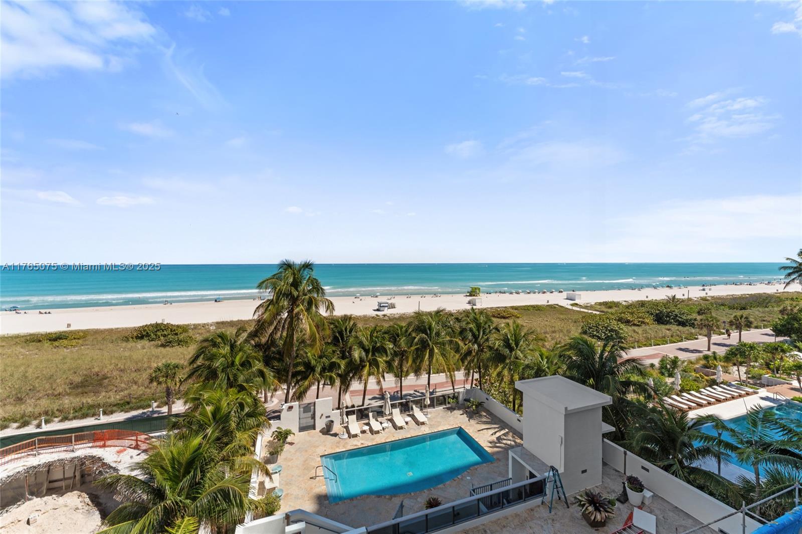 5801 Collins Ave 600