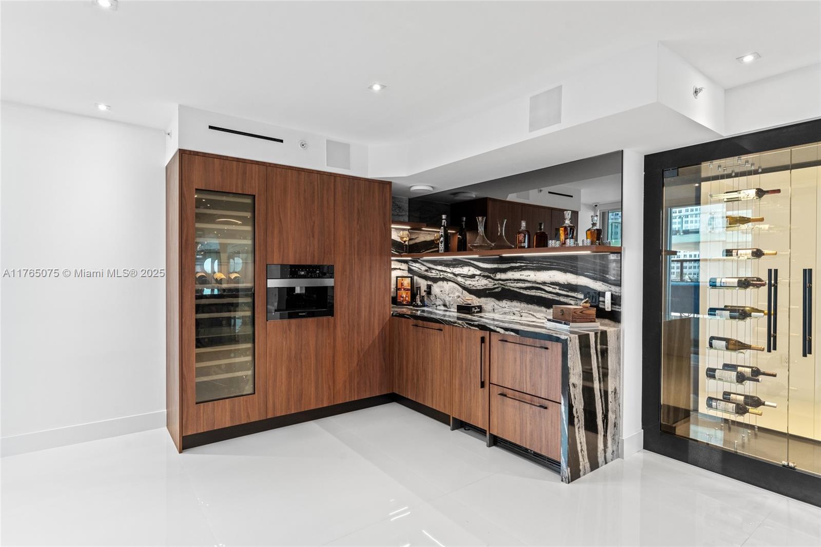 VILLA DI MARE CONDO - Residential Lease