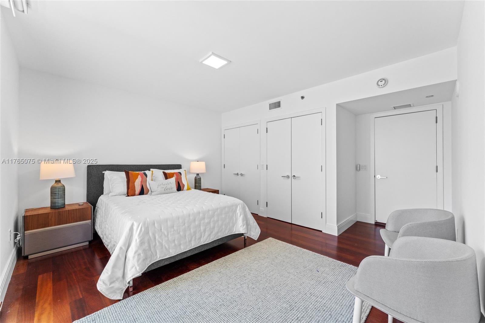 VILLA DI MARE CONDO - Residential Lease