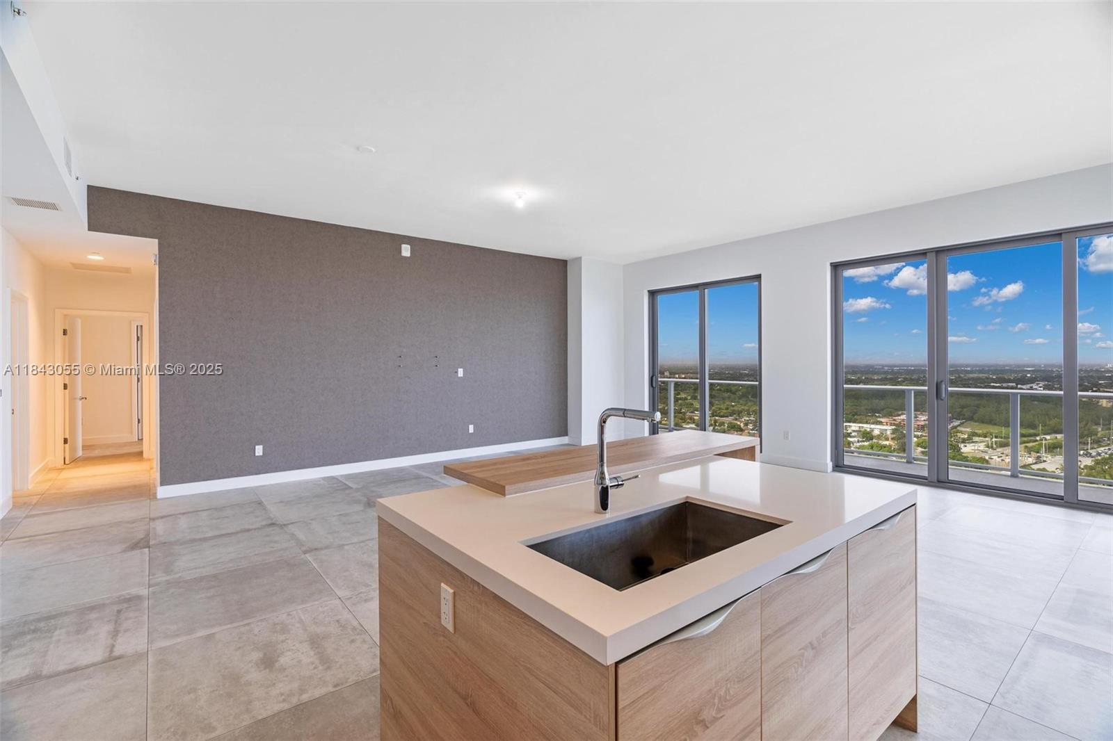 THE HARBOUR PH4 - NORTH - Residential Lease