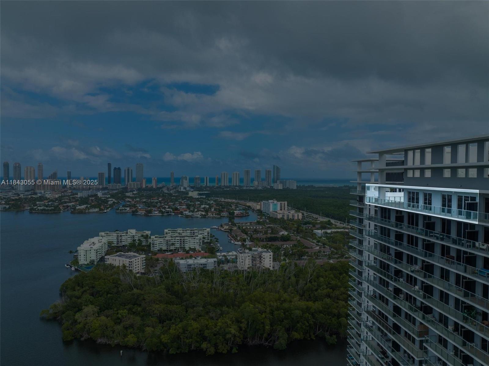 THE HARBOUR PH4 - NORTH - Residential Lease