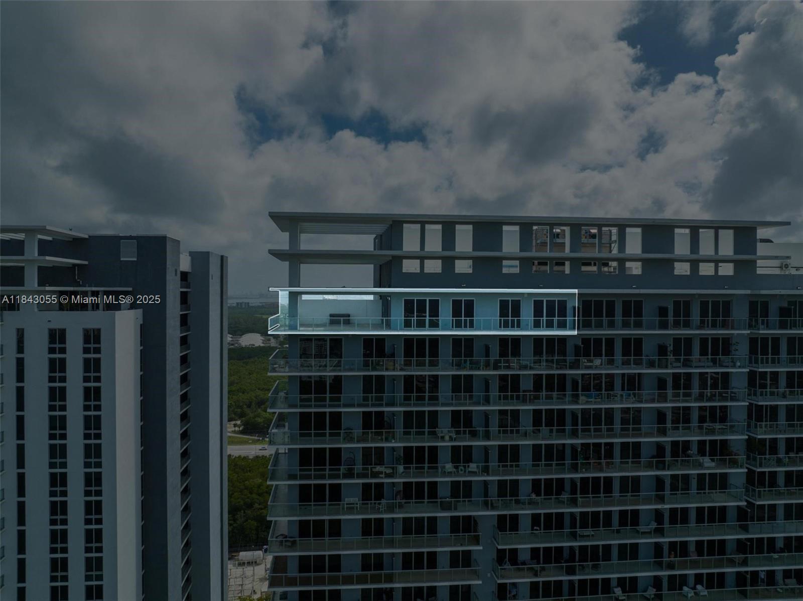 THE HARBOUR PH4 - NORTH - Residential Lease