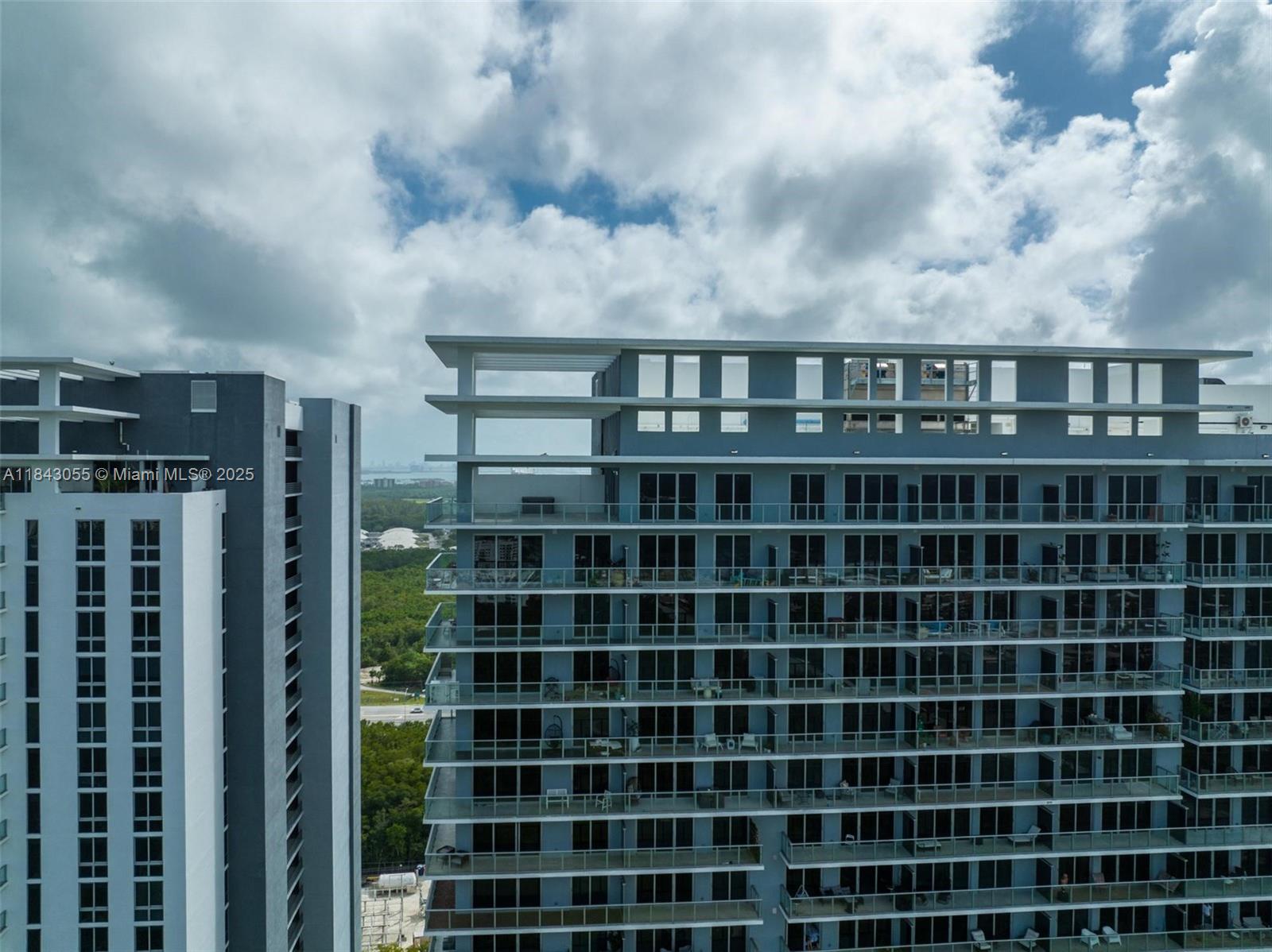 THE HARBOUR PH4 - NORTH - Residential Lease