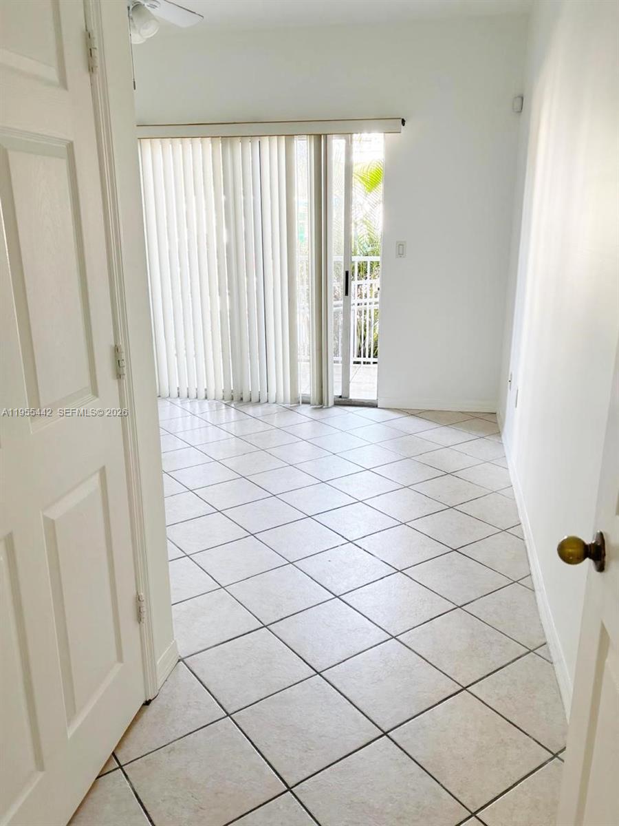 BIRD GROVE CONDO - Residential