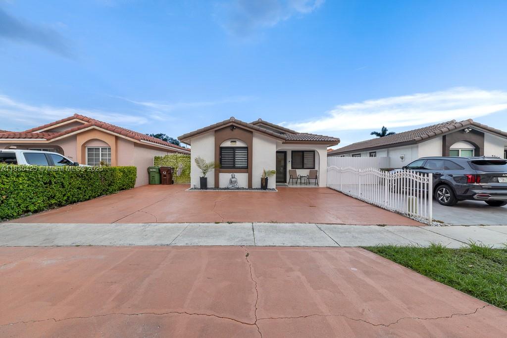 GREAT LOCATION, ON A QUIET NEIGHBORHOOD, NO ASSOCIATION. EXPANSIVE DRIVEWAY FOR 4 CARS.
THIS SPACIOUS 3 BEDROOM, 2 BATHROOM, OPEN FLOOR PLAN FEATURES ELEGANT 24X36 PORCELAIN
TILE FLOORING. A MODERN, STYLISH KITCHEN WITH QUARTZ COUNTERTOPS, S/S APPLIANCE PACKAGE, COMPLETELY REMODELED, IMPACT WINDOWS/DOORS, NEW WATER HEATER, BRAND NEW ROOF 2024, COVERED TERRACE, WITH UTILITY ROOM. SIDE ENTRANCE BIG ENOUGH TO FIT A BOAT OR R/V. MOVE-IN READY, EASY TO SHOW, CALL LISTING AGENT. THIS IS A MUST TO SEE PROPERTY IN A WONDERFUL, FAMILY-ORIENTED NEIGHBORHOOD.