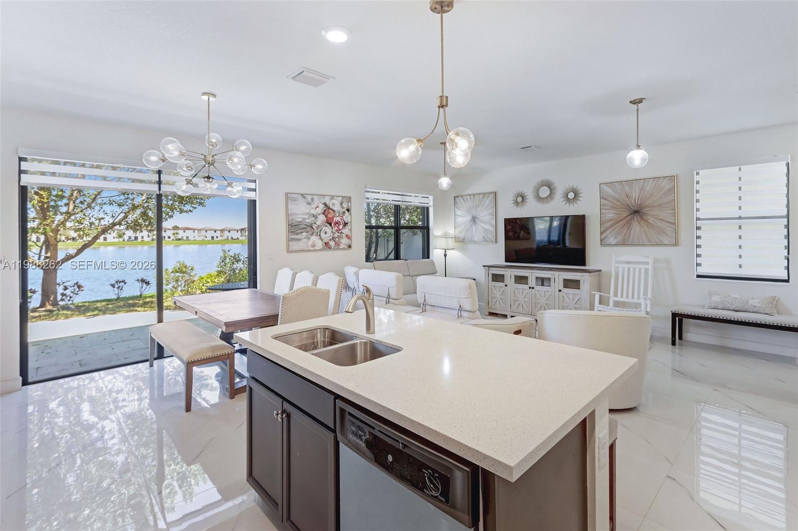 AQUABELLA SECTION ONE - Residential