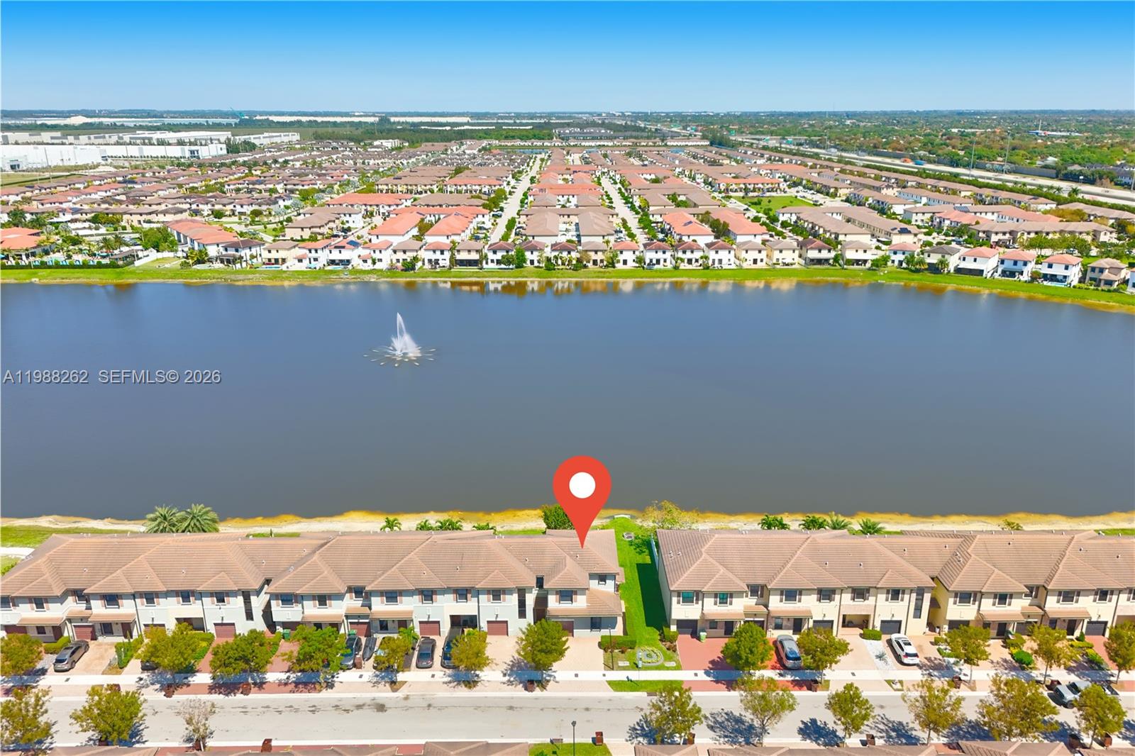 AQUABELLA SECTION ONE - Residential