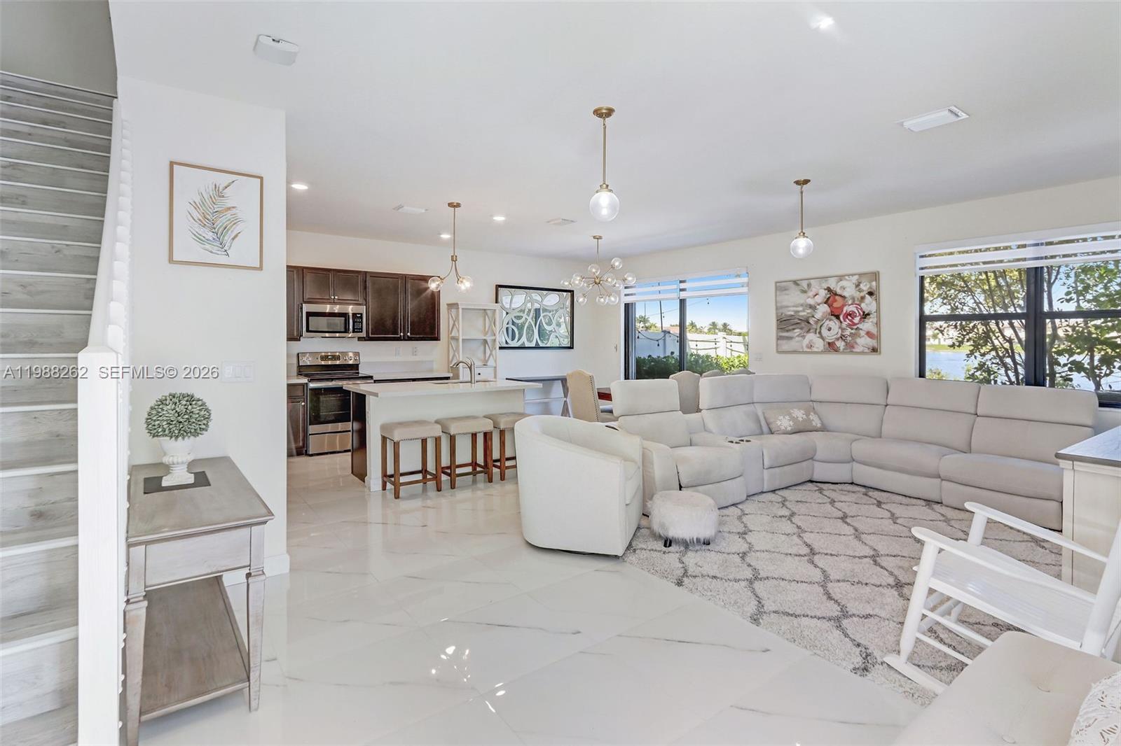 AQUABELLA SECTION ONE - Residential