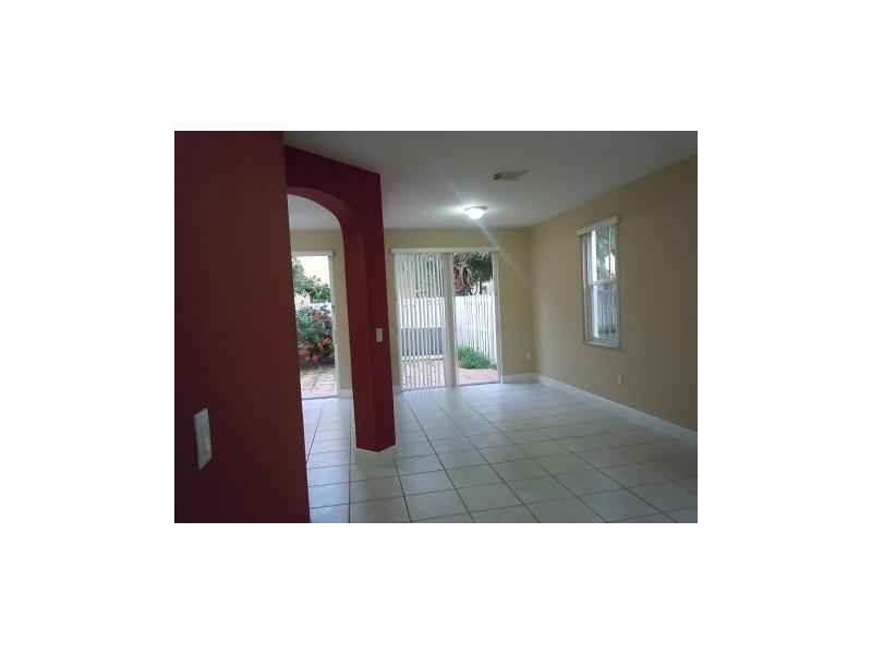 KENDALLAND - Residential Lease