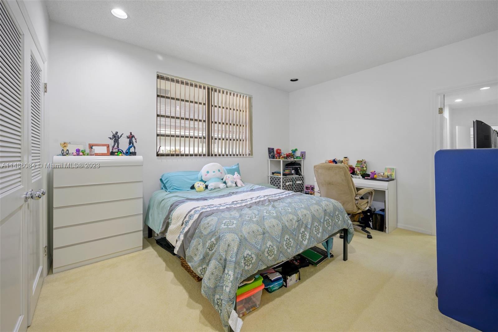 OAK FOREST - Residential