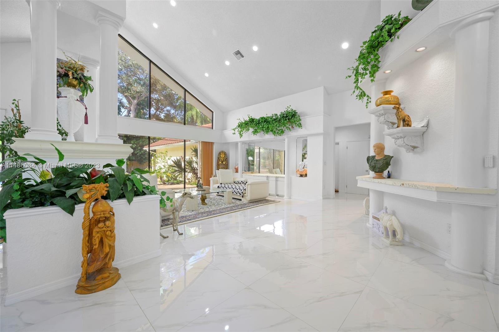 OAK FOREST - Residential